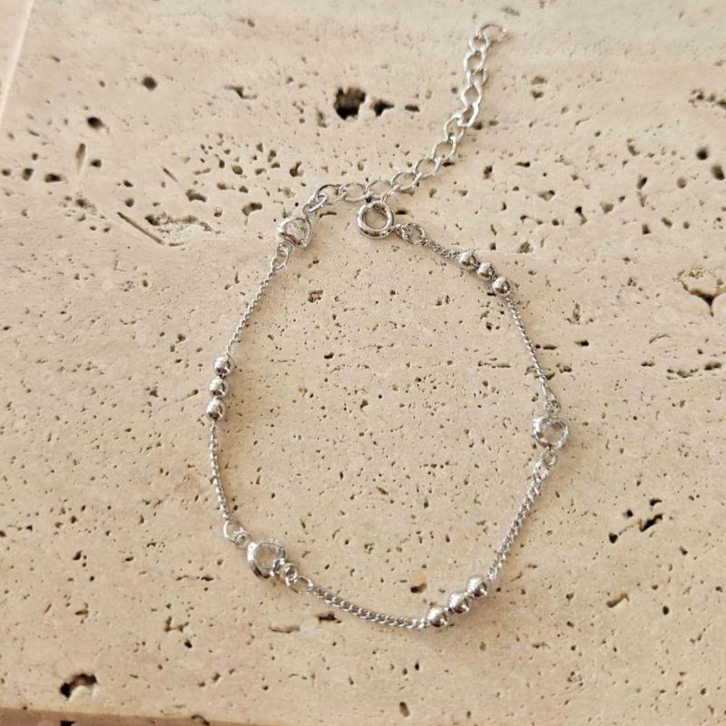 Pulseira Bolinhas com Coração Cristal