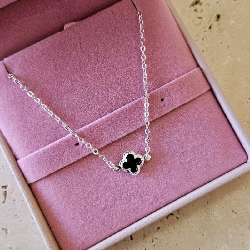 Pulseira Trevo Preto 18cm Prata